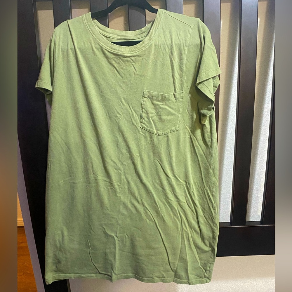 Green tshirt dress
